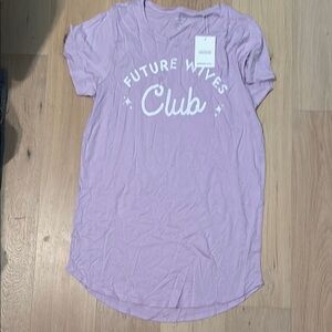 Future wives club night gown